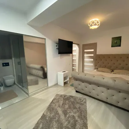 Appartamento Nicolle Luxury Promenada Craiova